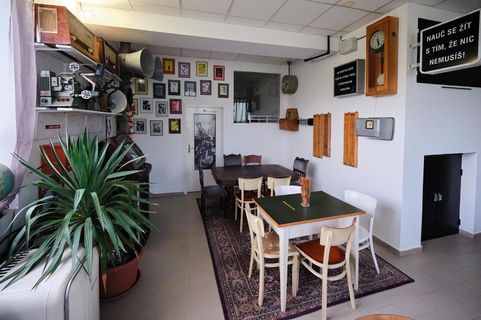 Hostel Doupe Humpolec Extérieur photo